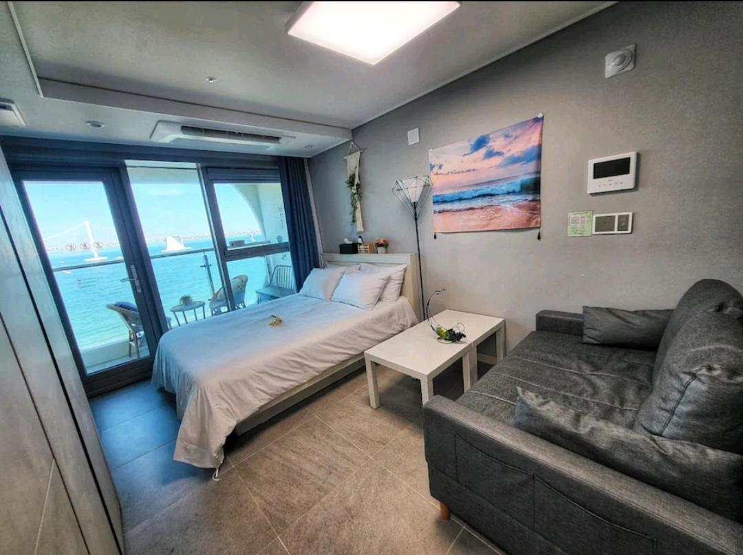 Gwangalli Grand Terrace Ocean View Ciudad Metropolitana de Ciudad Metropolitana de Busan Exterior foto